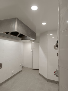 Photo de galerie - Pose carrelage sol et murs