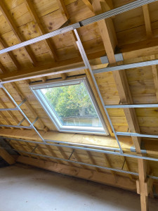 Photo de galerie - Création et pose de Velux, 100x118