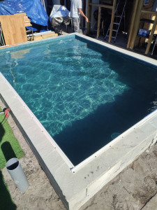 Photo de galerie - Création complète de ce projet piscine, du trou jusqu'à la mise en eau ?