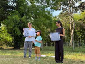Photo de galerie - Présentation d'un texte d'élève dans le cadre d'un livre collectif 