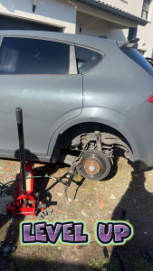 Photo de galerie - Remplacement de Plaquettes de frein arrière sur cette Seat ✅