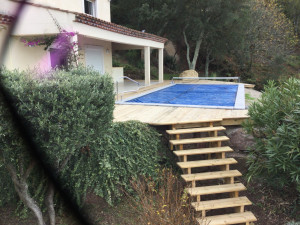 Photo de galerie - Installation d une piscine coque et réalisation de terrasse bois 