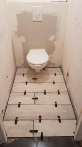 Photo de galerie - Rénovation complète du wc du sol au plafond 