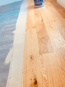 Photo de galerie - Pose de parquet avec colle 