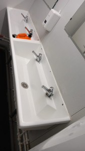 Photo de galerie - Menage vitrine 