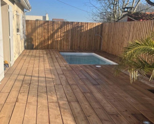 Photo de galerie - Réalisation  d une terrasse autour  d une piscine
