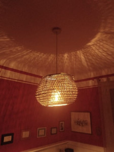 Photo de galerie - Bourriche transformée en luminaire