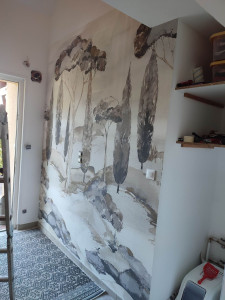 Photo de galerie - Pose d'une tapisserie panoramique 