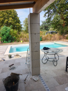 Photo de galerie - Réalisation de travaux de maçonnerie et d’aménagement extérieur 