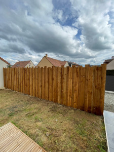 Photo de galerie - Clôture sur mesure bois