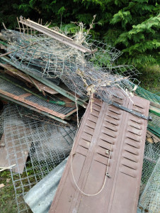 Photo de galerie - Encombrants débarrasser par mes soins 