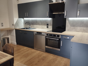 Photo de galerie - Bricolage et multi services