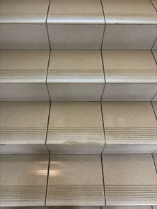 Photo de galerie - Réparation, marche d’escalier