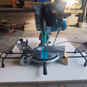 Photo de galerie - Bricolage et multi services