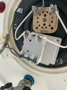 Photo de galerie - Remplacement thermostat chauffe eau