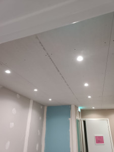 Photo de galerie - Rénovation avec des spots 