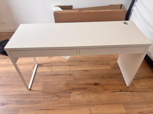 Photo de galerie - Montage bureau 