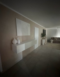Photo de galerie - Ménage régulier. Nettoyage des salles de bain, toilettes. Poussière, serpillères et rangements.