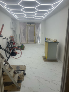 Photo de galerie - Plafond, mur, sol