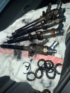 Photo de galerie - Remplacement joints injecteurs avec les injecteurs 
