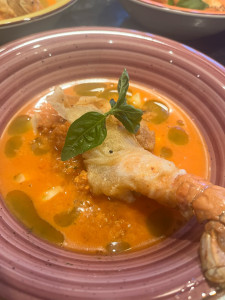Photo de galerie - Consomme glacer voile de langoustines 