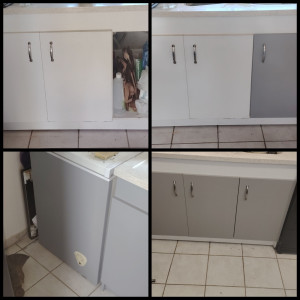 Photo de galerie - Changement de couleur meuble de cuisine et plan de travail,avec papier peint adhésif lavable 