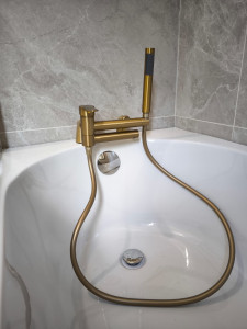 Photo de galerie - LLJB Pro Rénovation peut se charger du projet du début à la fin : visite, devis, travaux et suivi complet.