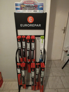 Photo de galerie - Essuies glace en stock