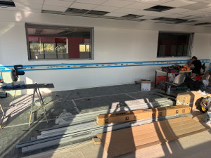 Photo de galerie - Pose de goulotte tertiaire