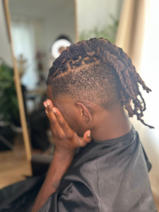 Photo de galerie - Coupe et coloration locks