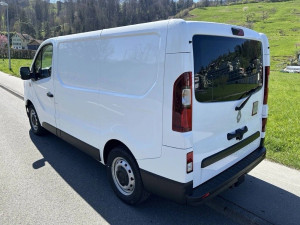 Photo de galerie - Voici ma camionnette très rapide, je ne prends pas de temps au chargement,tout mes clients sont satisfait soire 