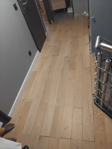 Photo de galerie - Remise du nouveau parquet 