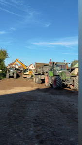 Photo de galerie - Terrassement d’un pavage de 400m2  