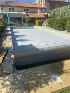 Photo de galerie - Entretien piscine