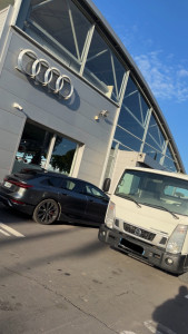 Photo de galerie - Sur la route ou à domicile, je suis votre dépanneur de confiance. Réactif, soigneux et toujours prêt à aider, je trouve la solution pour que vous repartiez l'esprit tranquille.