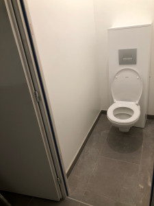 Photo de galerie - Pose de toilette suspendu 