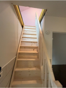 Photo de galerie - Pose d’escalier avec rampe