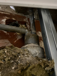 Photo de galerie - Débouchage wc dans la cave 