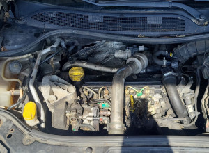 Photo de galerie - Moteur avec problème fuite injecteur.