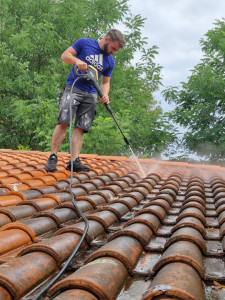 Photo de galerie - Décapage, basse, pression, plus hydrofuge, nettoyage de fin de chantier
