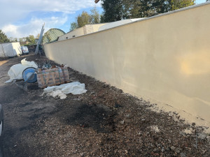 Photo de galerie - Ravalement crépi sur mur en parpaing 