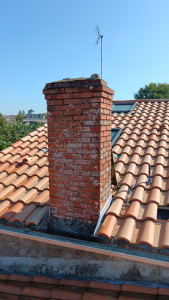 Photo de galerie - Démontage d'une suivi d'un traitement de toiture 