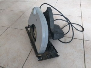 Photo de galerie - Scie circulaire