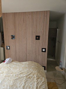 Photo de galerie - Pose des lambris en bois