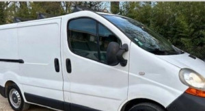 Photo de galerie - Camionnette → “Camionnette équipée —  local à Quimper — Service rapide et soigné”