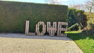 Photo de galerie - Bricolage et multi services