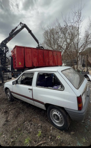 Photo de galerie - Débarras de ferraille dont 1 voiture sur Valernes.