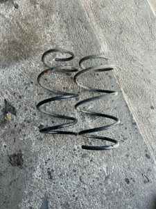 Photo de galerie - Remplacement des ressort d’amortisseur 