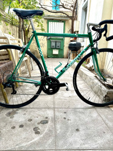 Photo de galerie - Néo-vintage - Peugeot - Années 90