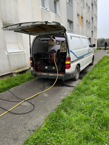 Photo de galerie - Camion hydrocureur 